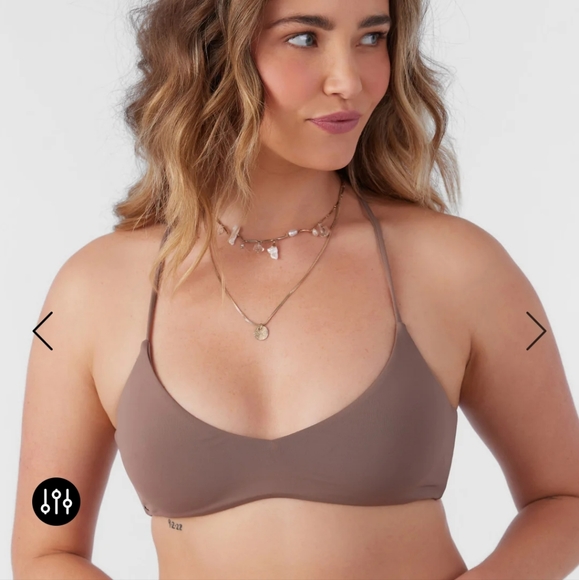 SALTWATER SOLIDS HUNTINGTON BRALETTE TOP - Picture 7 of 9